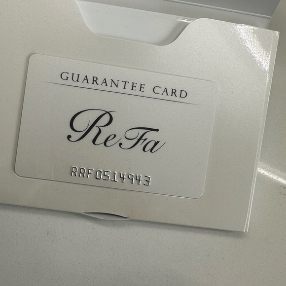 ReFa Carat Ray Face Roller - Picture 3 of 7